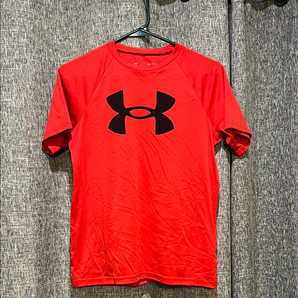 Under Armour Boys Heatgear Red Tee